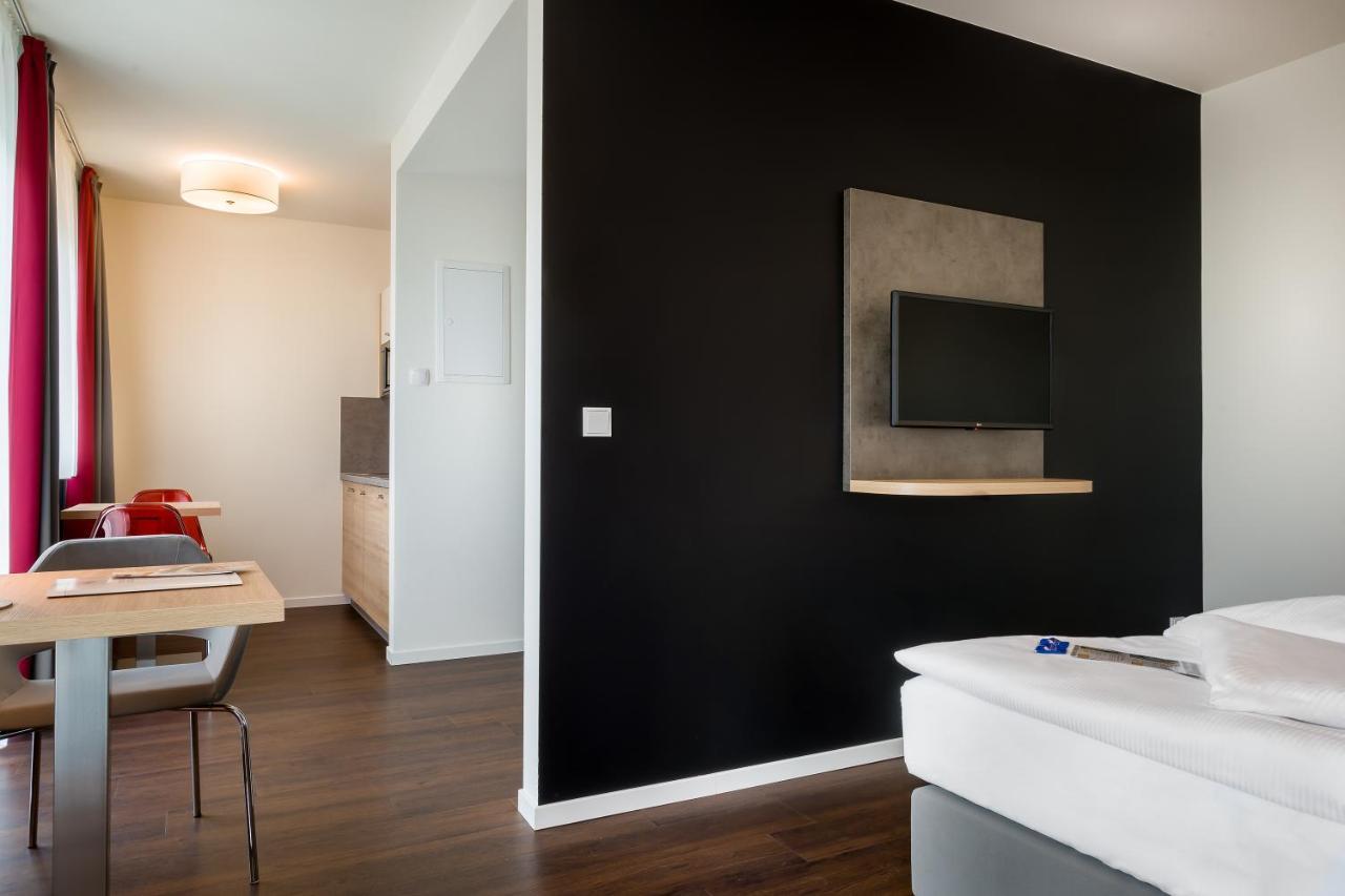 Signature East Hotel Apartment Hamburg Exterior photo