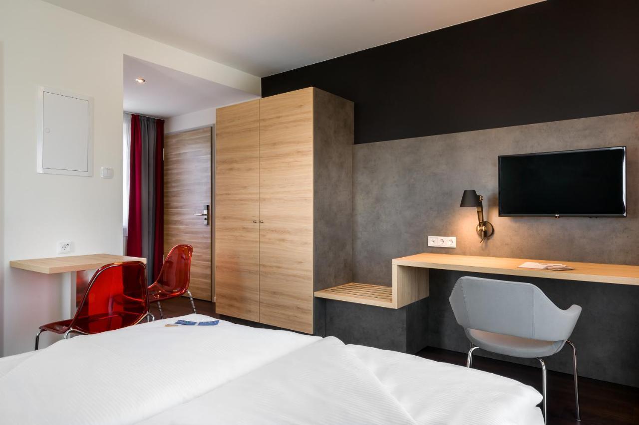 Signature East Hotel Apartment Hamburg Exterior photo